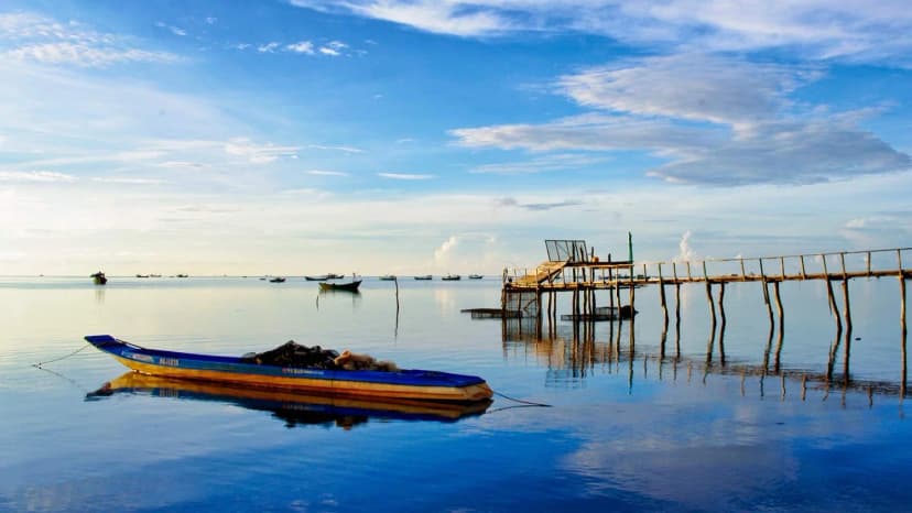Làng Chài Hàm Ninh Ở Đâu?