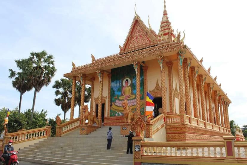 Kiến trúc độc đáo chùa Xiêm Cán