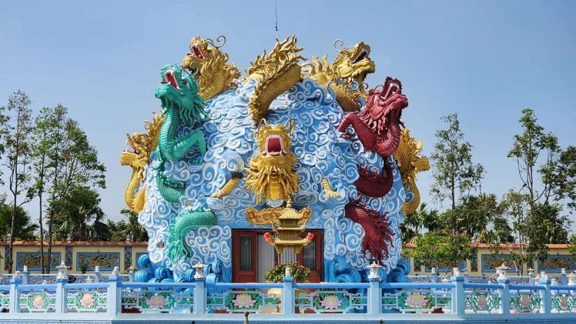 Kiến trúc 9 con rồng độc đáo