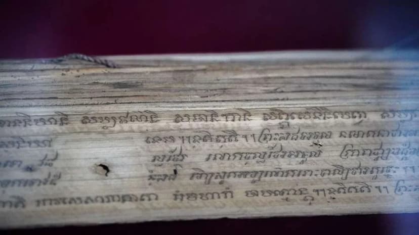 Những bộ kinh viết trên lá