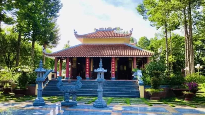 Lưu ý thời tiết khi tham quan Gò Tháp