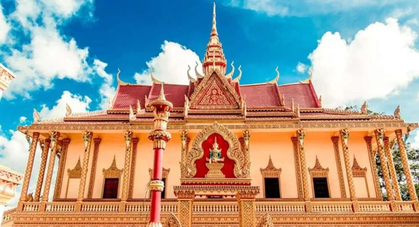 Kiến trúc bên ngoài của chùa Xiêm Cán