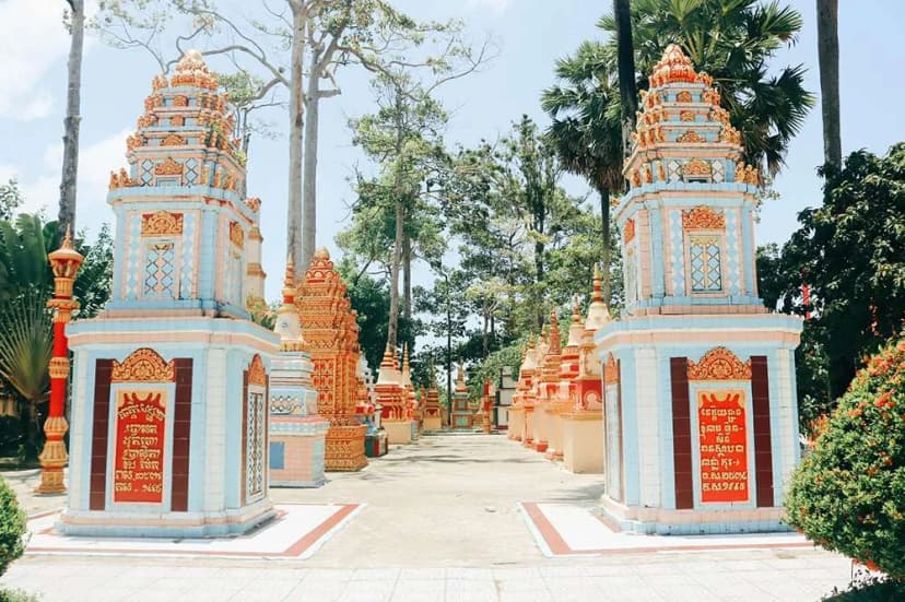 Hình ảnh Tháp cốt tại chùa