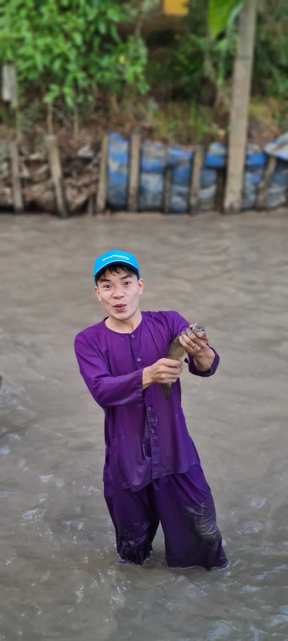 Tour 1 ngày Mỹ Tho - Bến Tre tát mương bắt cá