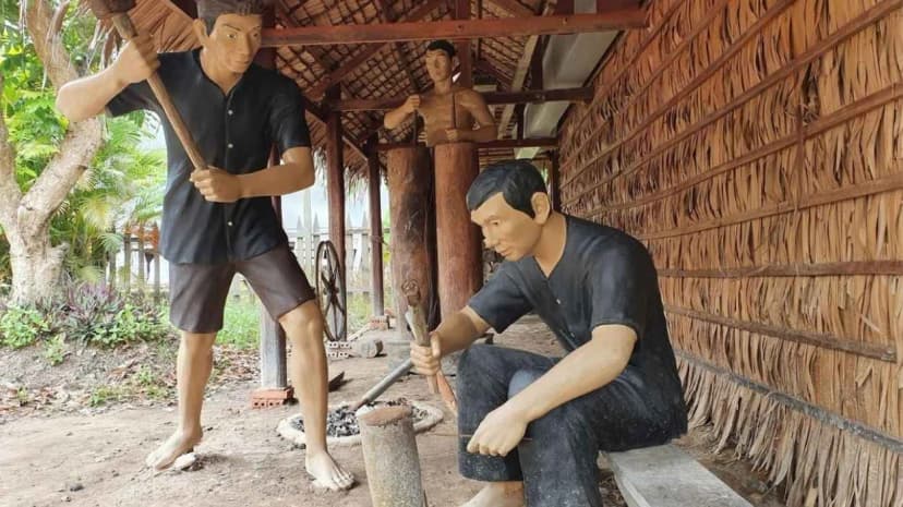 Không gian trưng bày văn hóa truyền thống Nam Bộ
