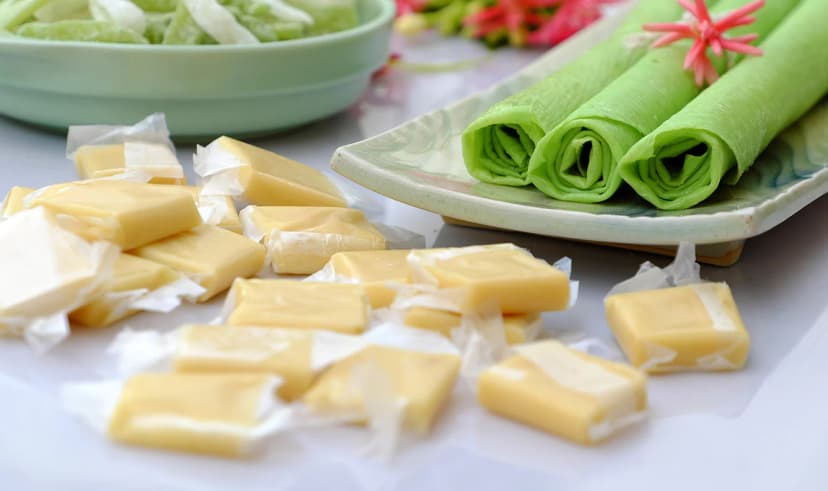 Kẹo dừa Bến Tre là đặc sản thường được mua về làm quà sau chuyến đi miền Tây