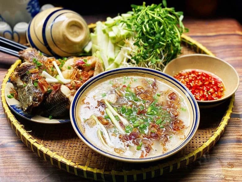 Cháo cá lóc rau đắng