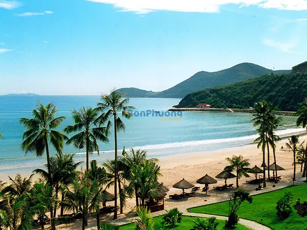 Tour 2 ngày 1 đêm: Phan Thiết - Jeep tour