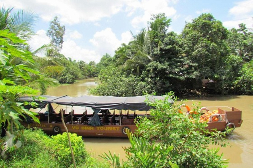 vuon-du-lich-sinh-thai-vu-binh-di-chuyen