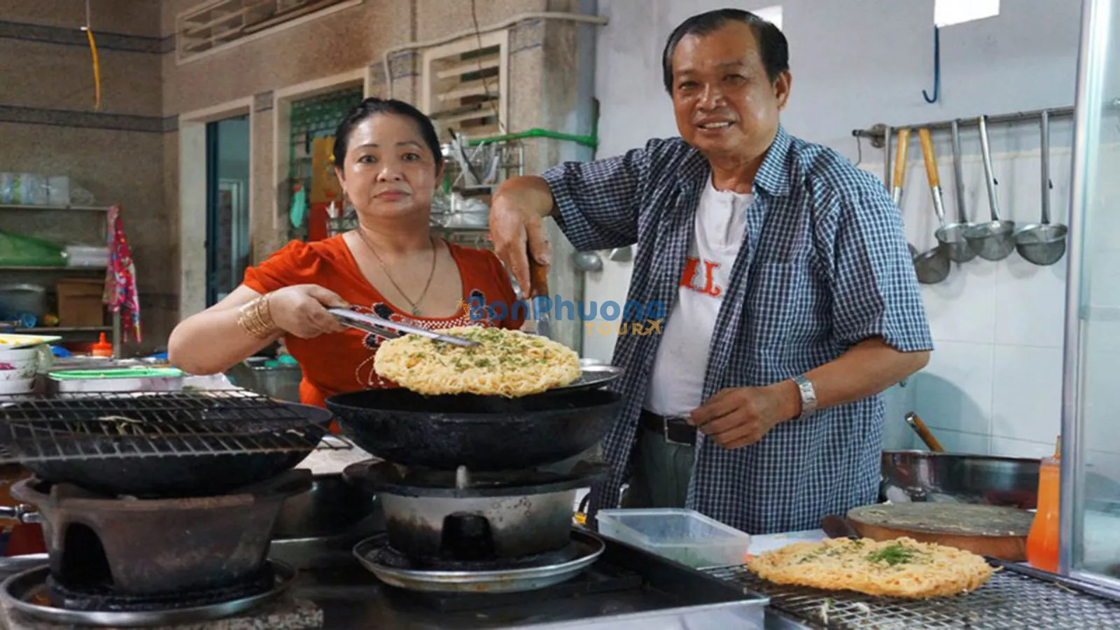 Lò Pizza hủ tiếu Sáu Hoài